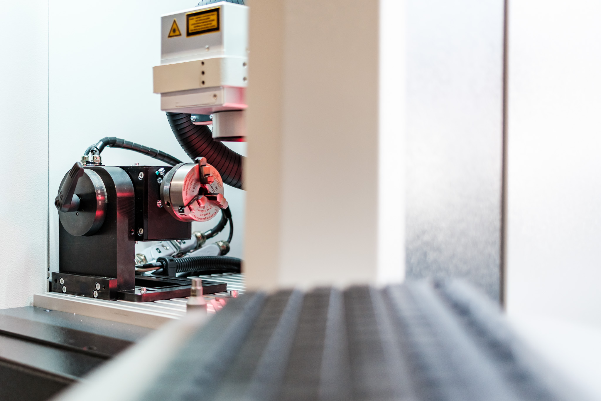 Laseranlage ACSYS in der Lippold-Fertigung